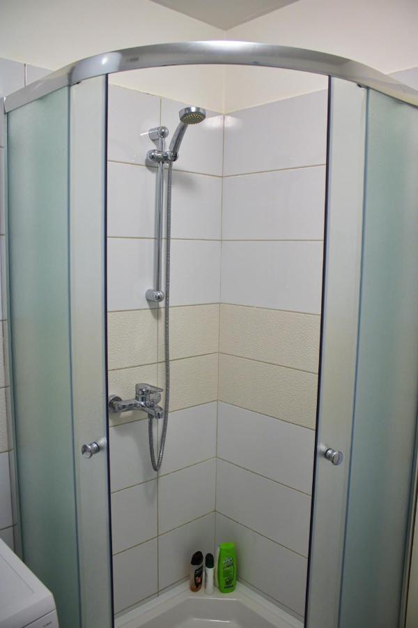 Studio Apartman Miljacka 13 Sarajevo Luaran gambar